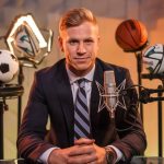 Comment les podcasts sportifs redéfinissent le journalisme sportif moderne